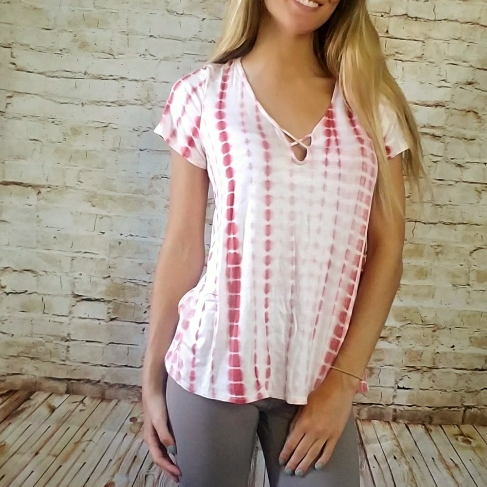Tie dye Key Hole Neckline T-shirt